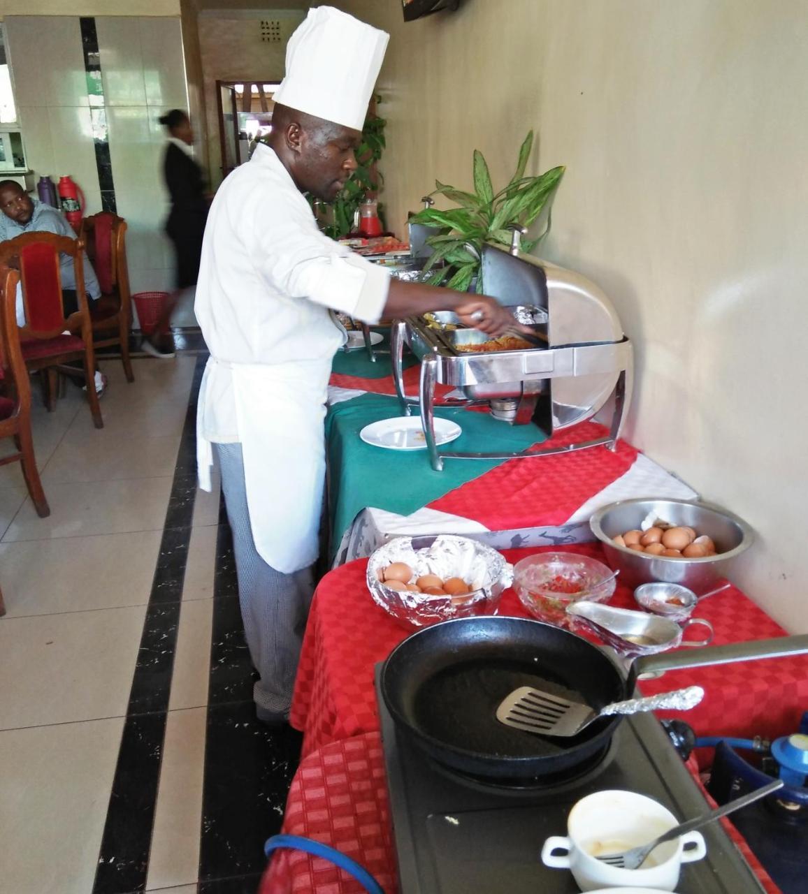 Bomen Hotel Isiolo Экстерьер фото