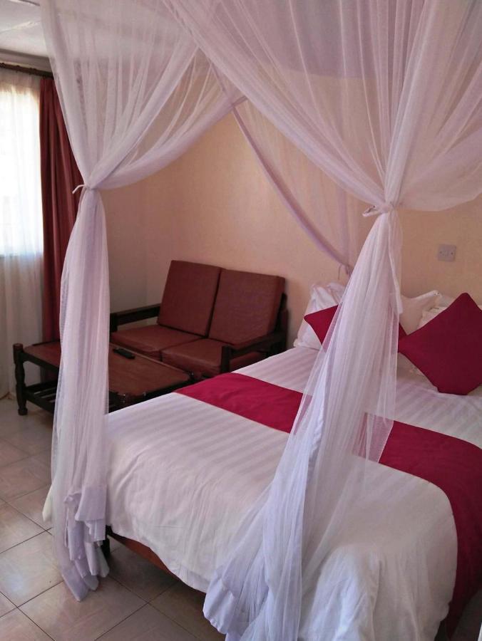 Bomen Hotel Isiolo Экстерьер фото